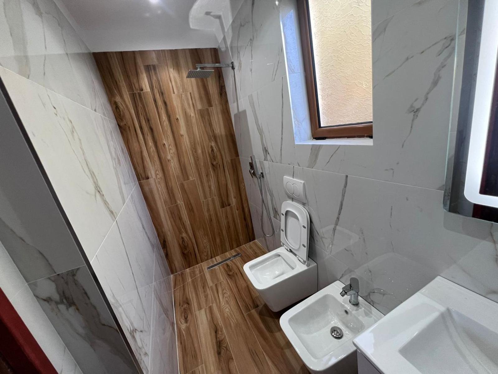 Vila Magis Vlorë エクステリア 写真